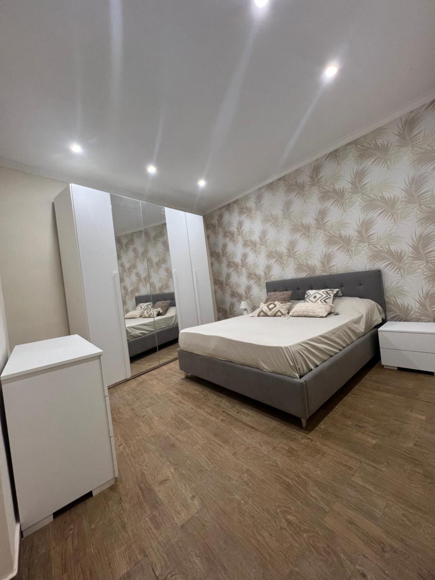 Starflat Naples